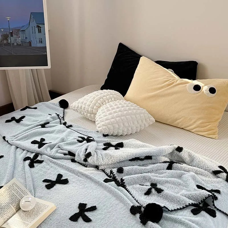 Product Image for Sandsberg | Ins Style Decke Wollball Stil Wolke Weich Jacquard Wendedecke Weich und Warm Geeignet für Alle Jahreszeiten, 6 / 110x150cm
