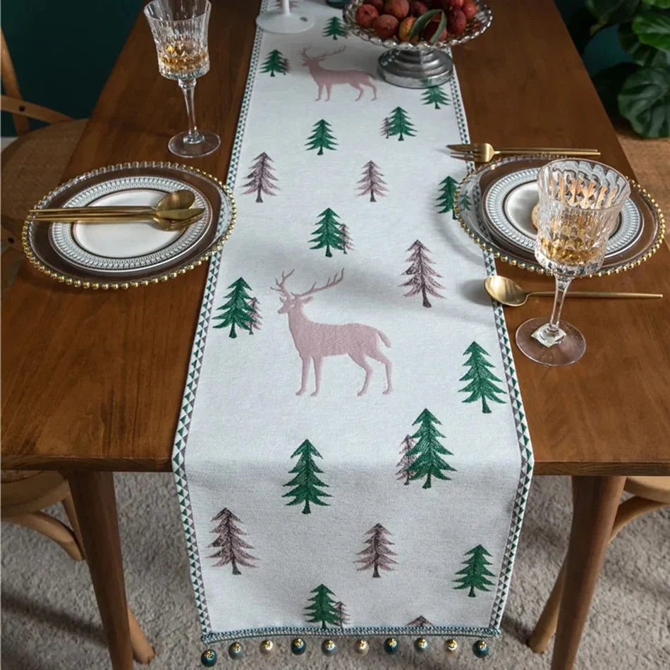 Product Image for Sandsberg | Weihnachts Chenille Quast Tischläufer, Baumwoll-Leinen Dicke Stoff Tischdekoration, Esszimmer Restaurant Moderne Dekorationsbedarf, Rosa 