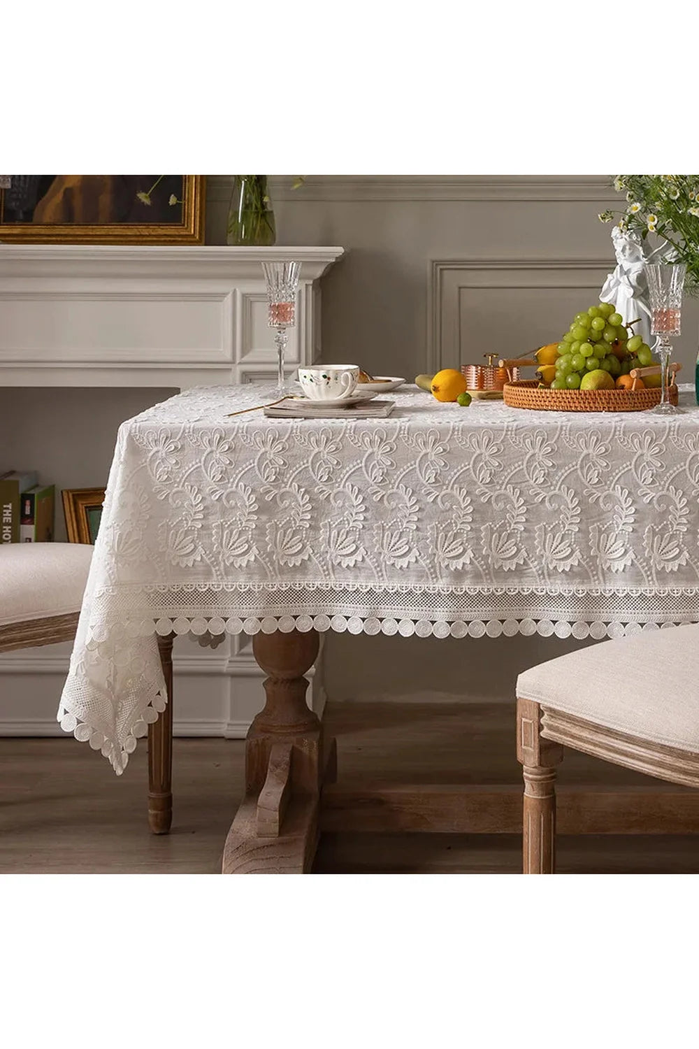 Product Image for Vintage Spitze Eleganz Tischdecke, Annie Geschichte / 120x120cm