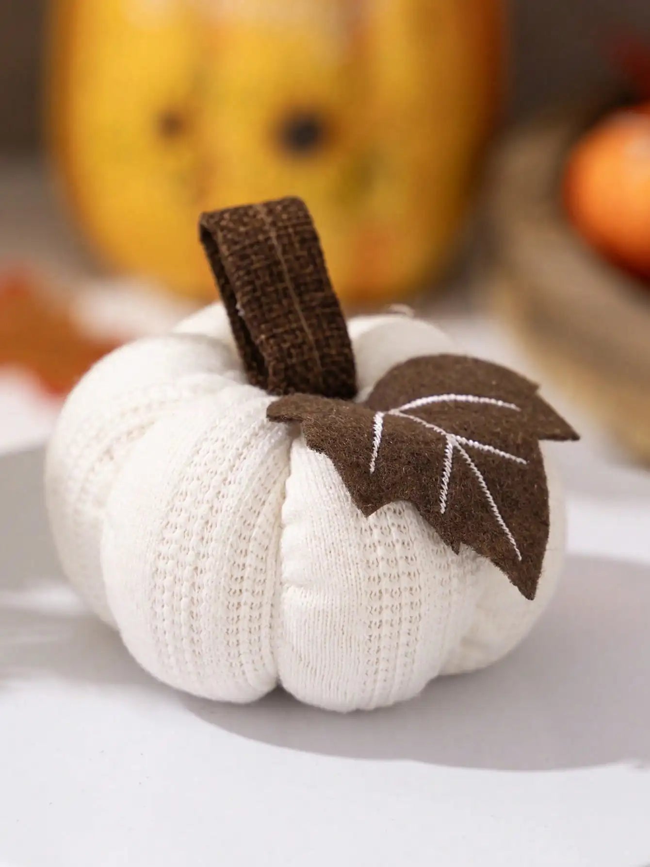 Product Image for Sandsberg | 1PC Wohnk ornaments Thanksgiving Erntedankfest gestrickter Kürbis kann als Ornamente, Banner, Fähnchen und Flaggen verwendet werden, 