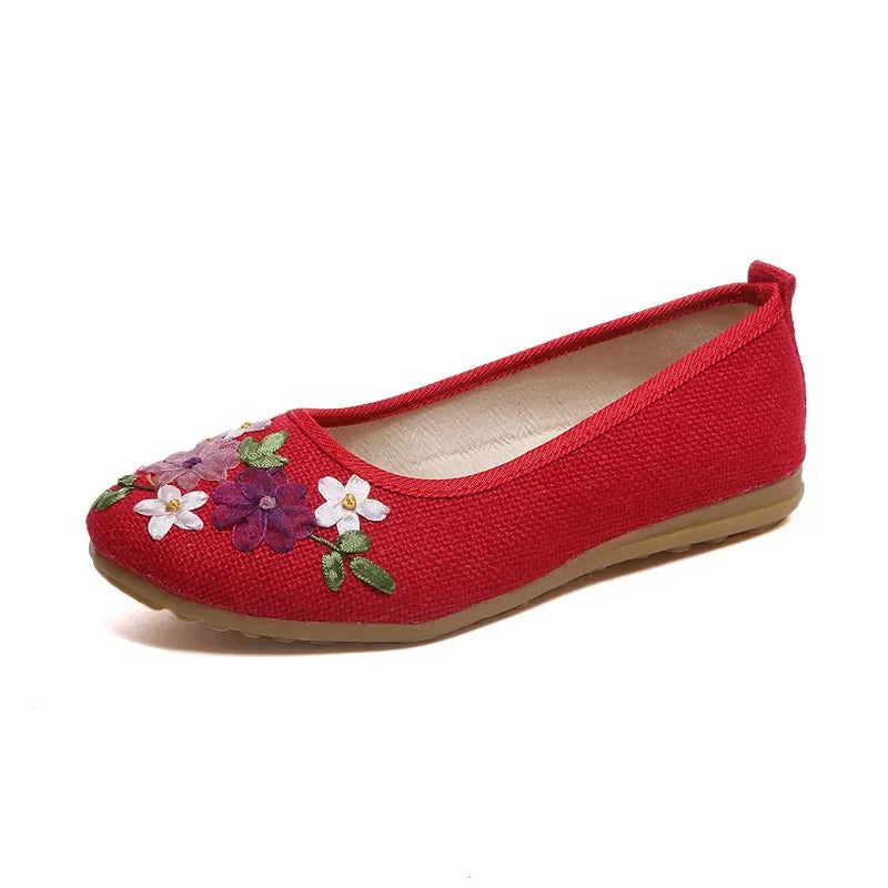Product Image for Vintage Bestickte Damenflats Blumen Slip-On Baumwollstoff Leinen Alte Peking Ballerina Flache Schuhe, Rot / 41 Einlegesohle 25,5 cm