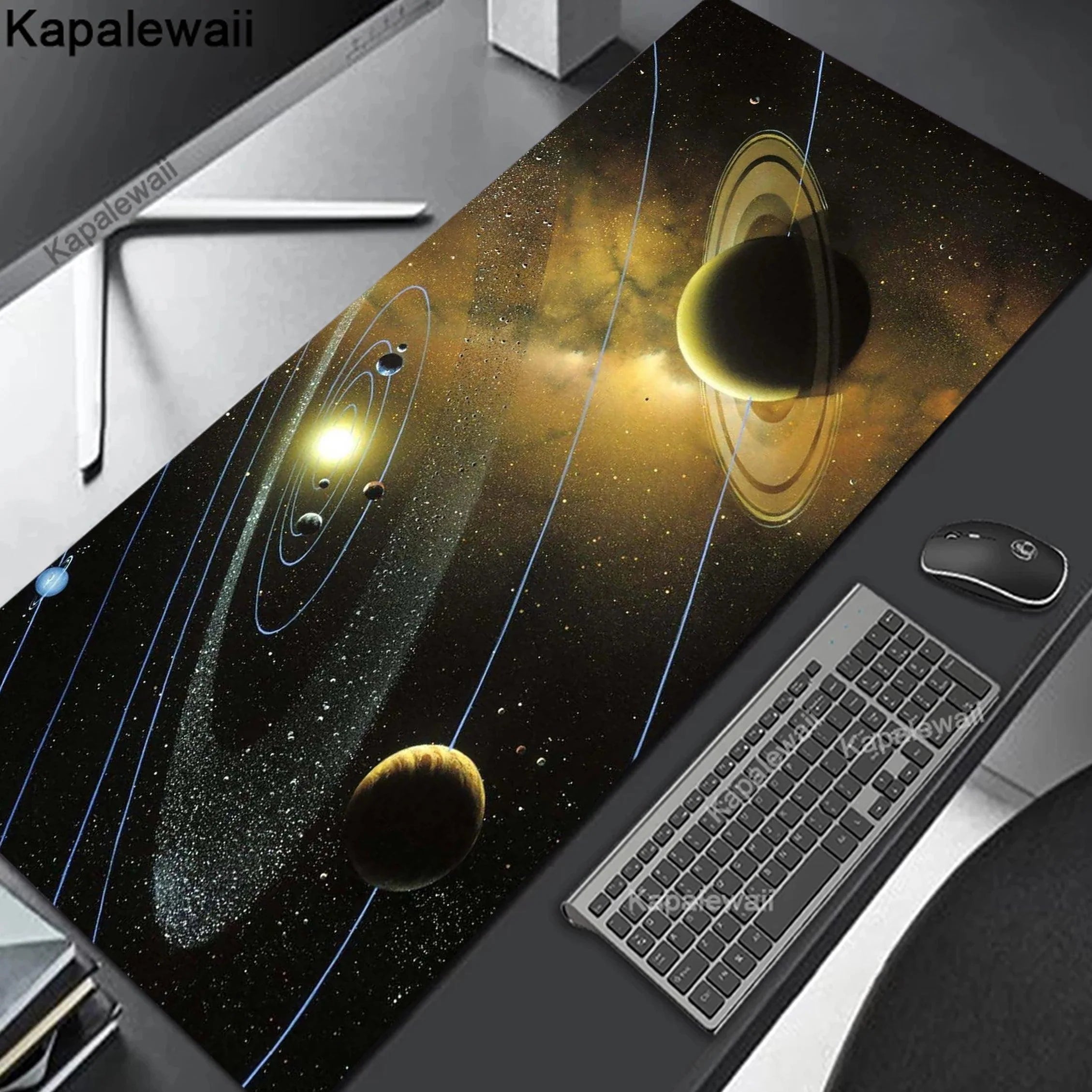 Product Image for Sandsberg | Schattige Kawaii Kat XXL Gaming Muismat - 900x400mm Rubberen Bureau Mat voor Verhoogd Comfort en Prestatie, Zonnestelsel (36) / 