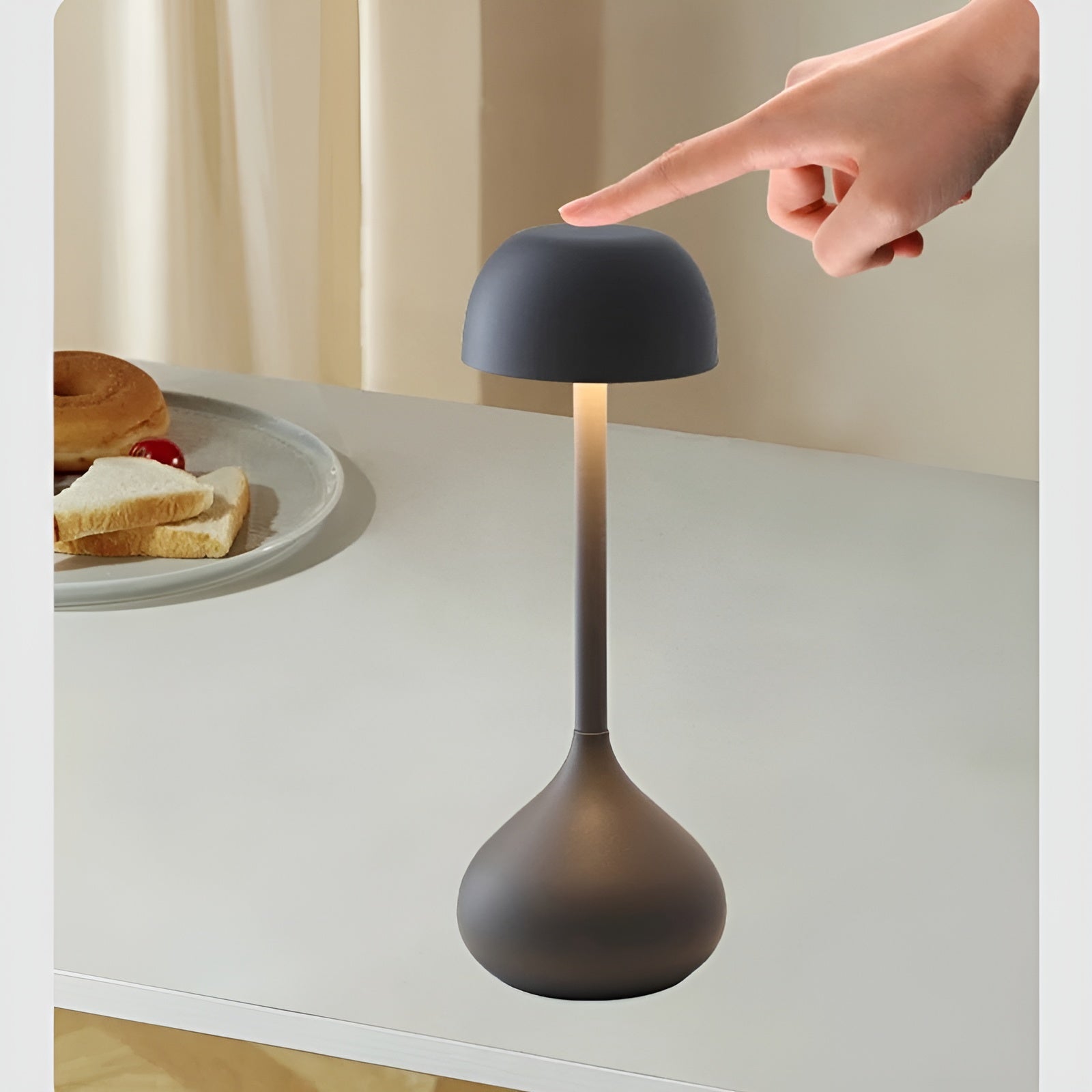 Product Image for Sandsberg | GlowMush Dimmbare Draadloze Champignon Tafellamp, Glanzend Grijs