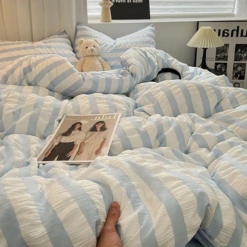 Product Image for Sandsberg | INS Blau Weiß Streifen Seersucker Bettbezug Bettlaken Kissenbezüge KEIN Füller Prinzessin Bettwäsche Set Mädchen Heimtextilien Vollgröße, 
