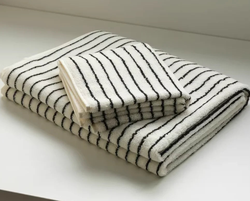 Product Image for Sandsberg | Gestreifte Geometrische Rhomben Baumwoll-Handtücher Weich Absorbierend Gesichtshandtuch Ausgekammert Lange Stapelfaser Kinder Hände 