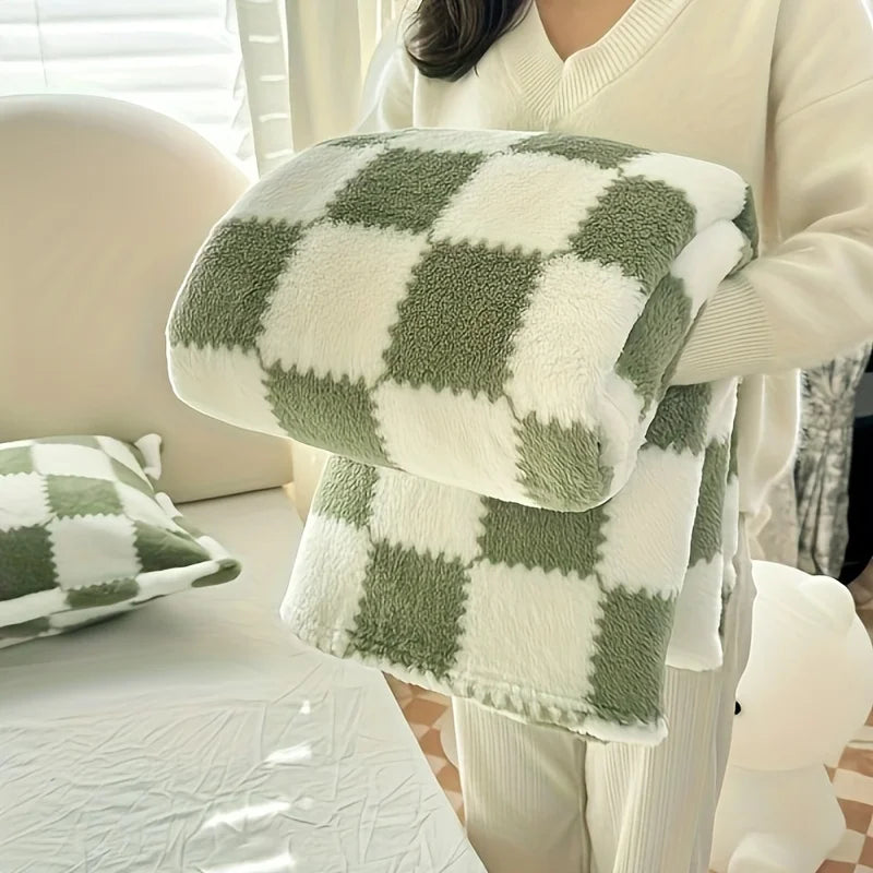 Product Image for Sandsberg | Traditioneller Stil Karierte Decke Flanell Heimdecke Bettlaken Plüsch Doppelseitige Sommer Klimaanlage Wurfdecke, Grün / 70x100cm