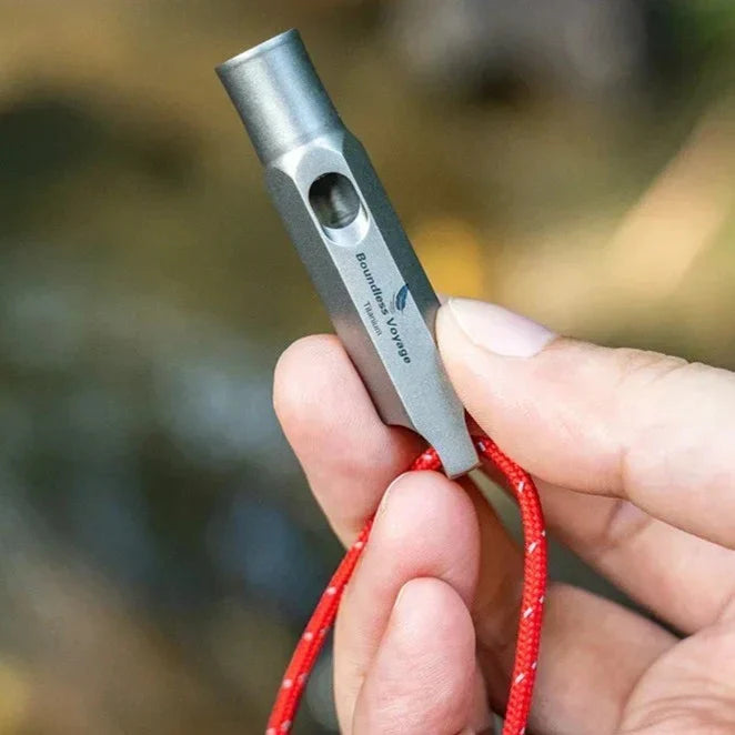 Product Image for Meistere Deine Sicherheit: Original Boundless Voyage Titanpfeife - Dein unverzichtbarer Begleiter für Notfälle, Survival und Abenteuer