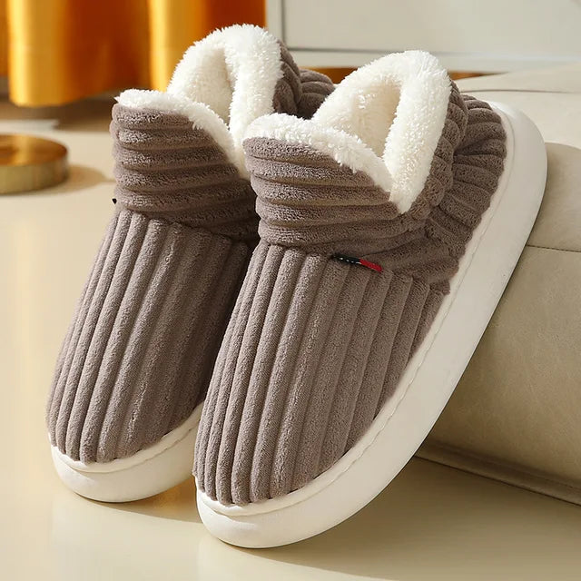 Product Image for Unisex Hausschuhe, Kaffee ist ein beliebtes Getränk, das aus gerösteten Kaffeebohnen hergestellt wird. Er wird oft heiß serviert und kann auf 