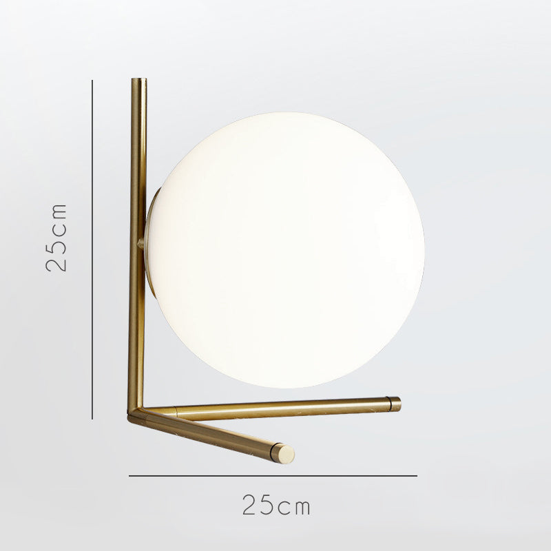 Product Image for Sandsberg Classic Nordic Tischlampe, Messing - A / Cool Light / AU Stecker