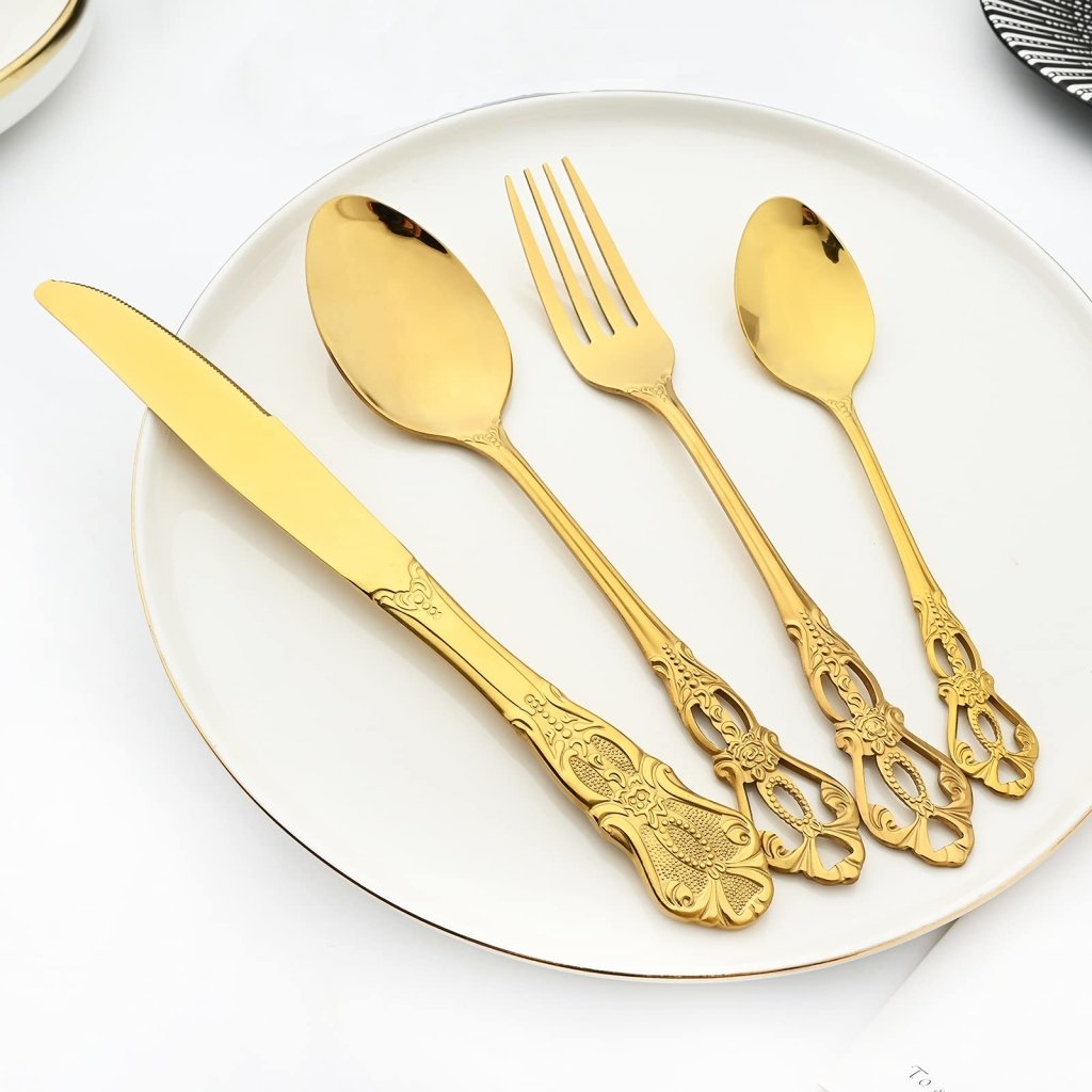 5pcs/set Stainless Steel Crown Handle Cutlery Set With Partial Gold Plating  And Embossed Steak Knives