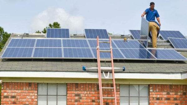 Sun-Powered Homes