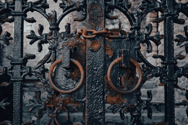 rusted iron gate with no maintenance