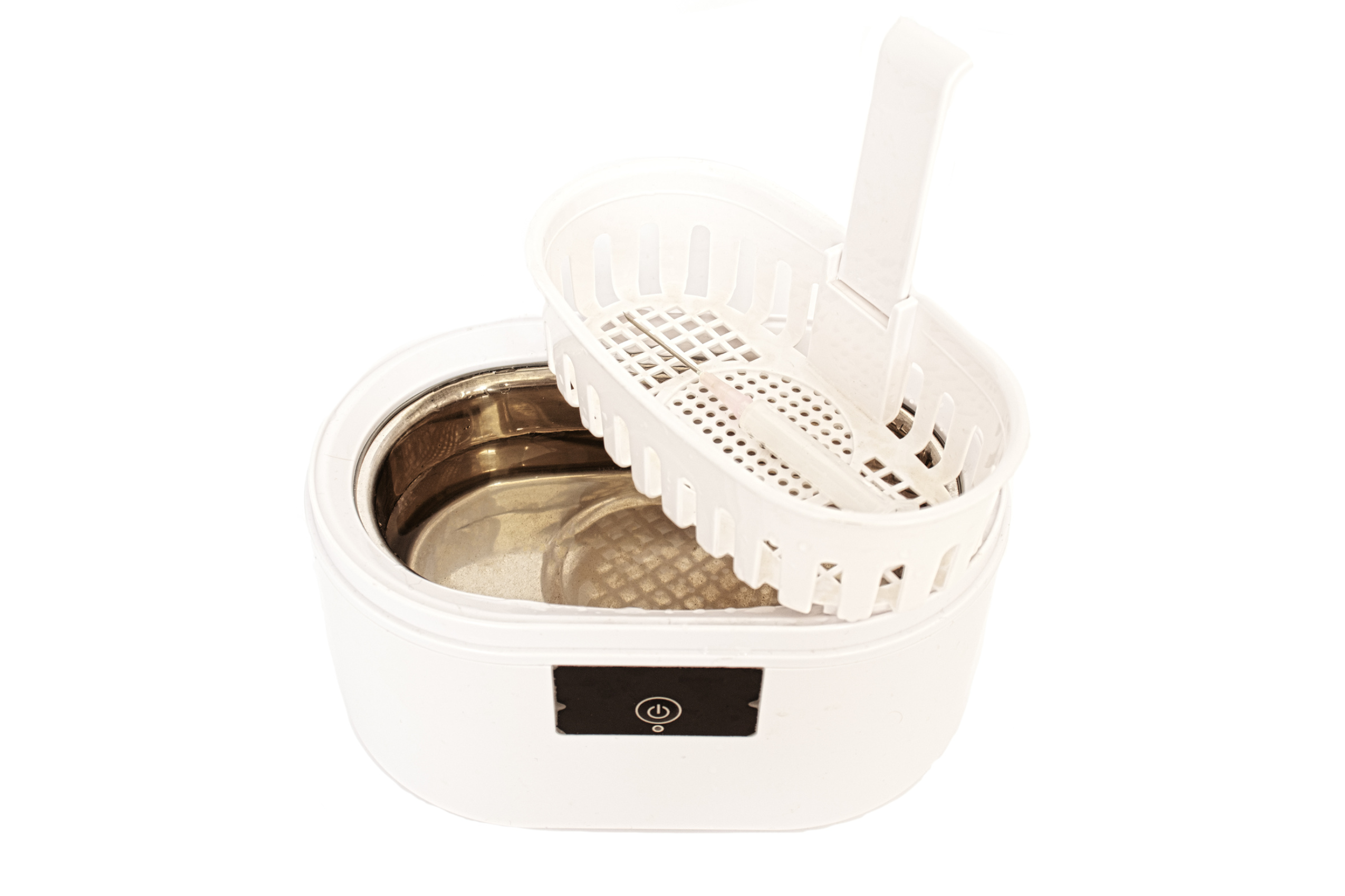 A sonic jewelry cleaner that's used to clean bridal rings and other jewelry. 
