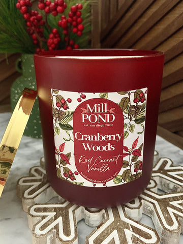 cranberry wood candle