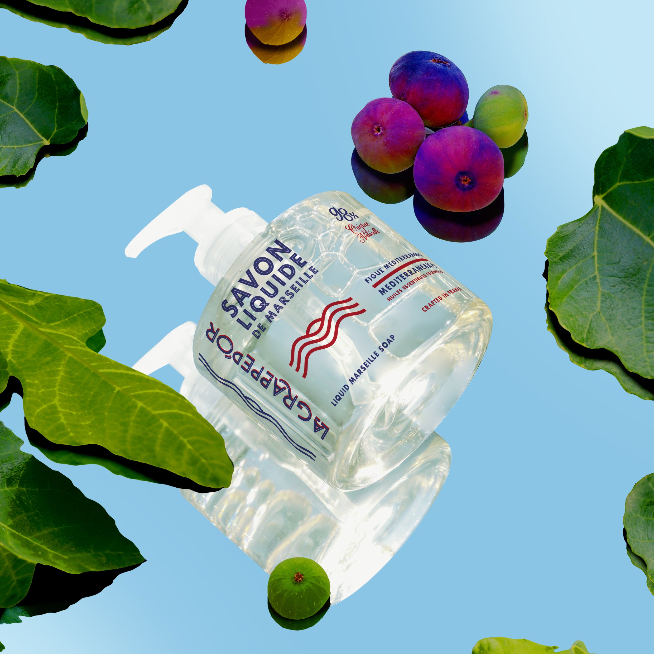 This rich liquid soap gently cleanses and refreshes the skin.