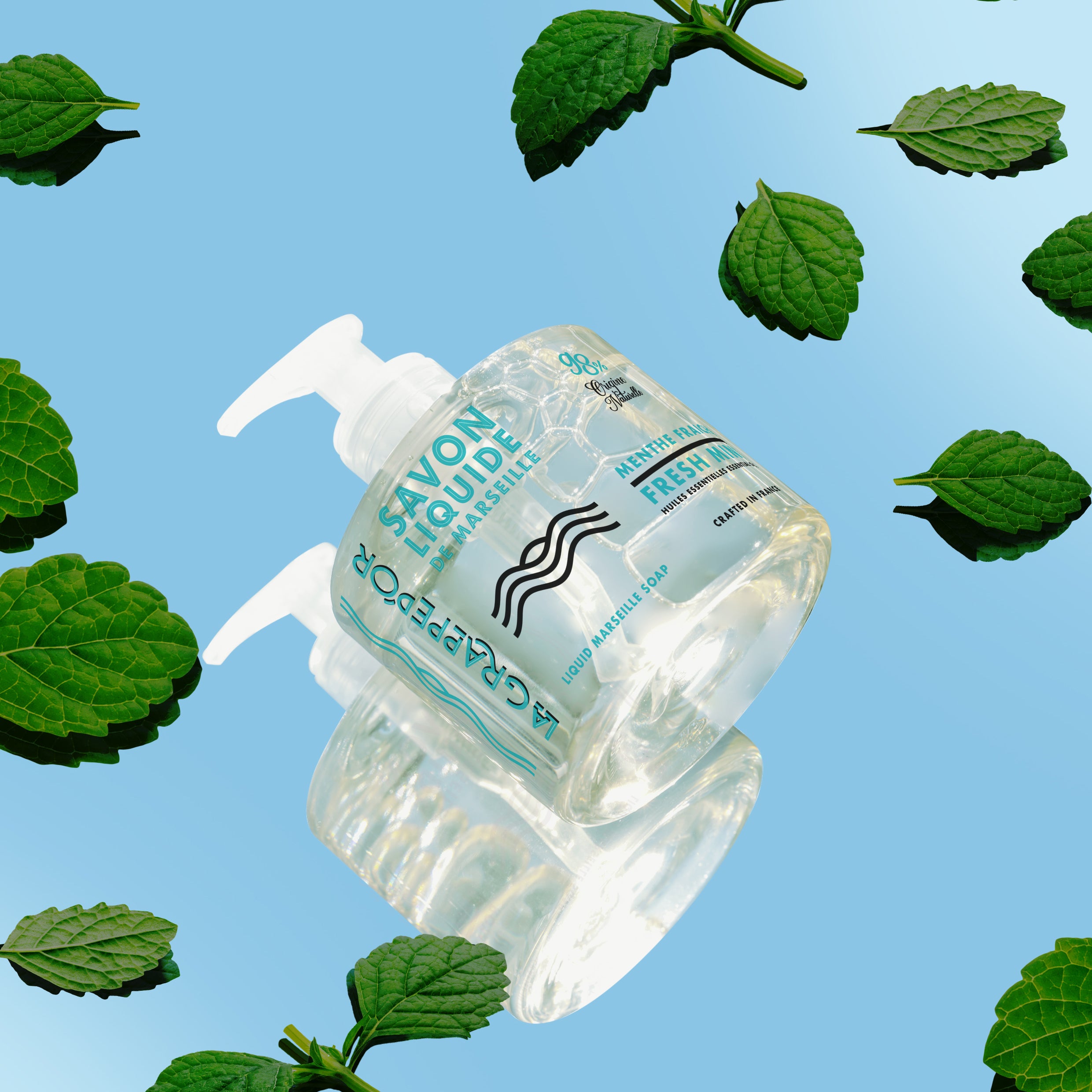 This rich liquid soap gently cleanses and refreshes the skin.