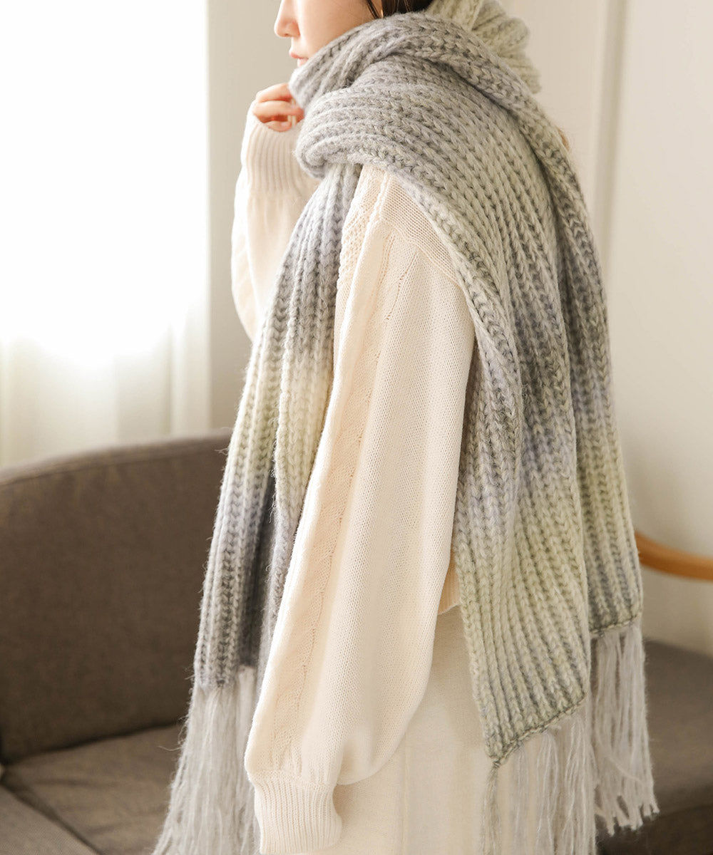 GRADATION KNIT VOLUME SCARF