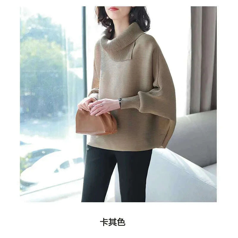 Miyake Folds Fashion Temperament Lapel Bat Sleeve Solid Color Shirt Loose and Thin Western Style All-match Age Reduction Female