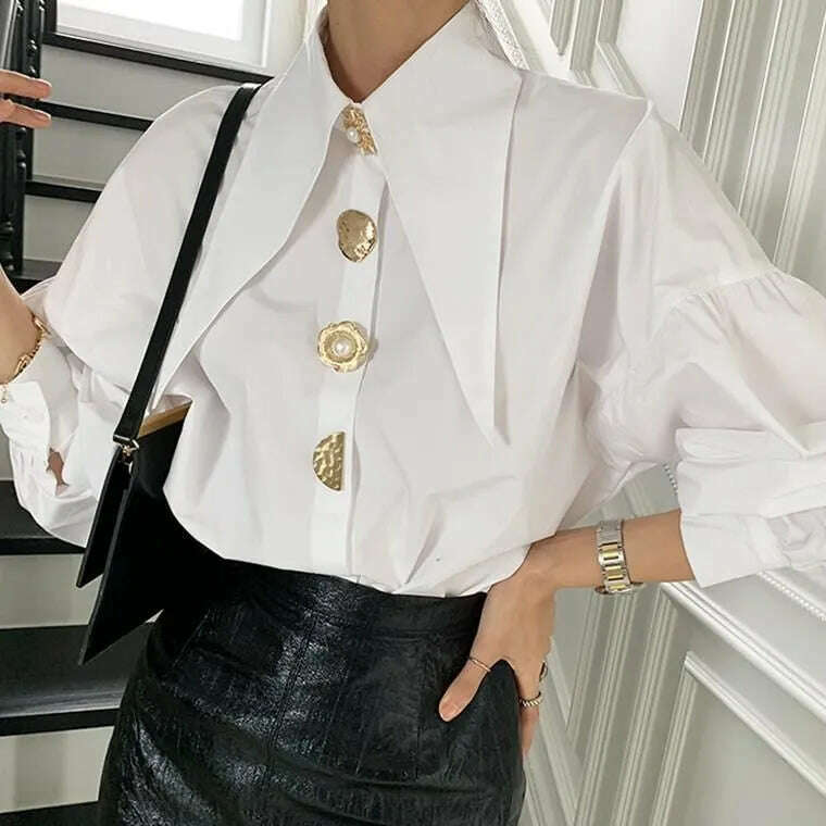 QWEEK Comfort Women’s Shirts Sharp Corner Lapel Fashion Lady Blouses Korean Style White All-match Long-sleeved Tops 2022 Autumn