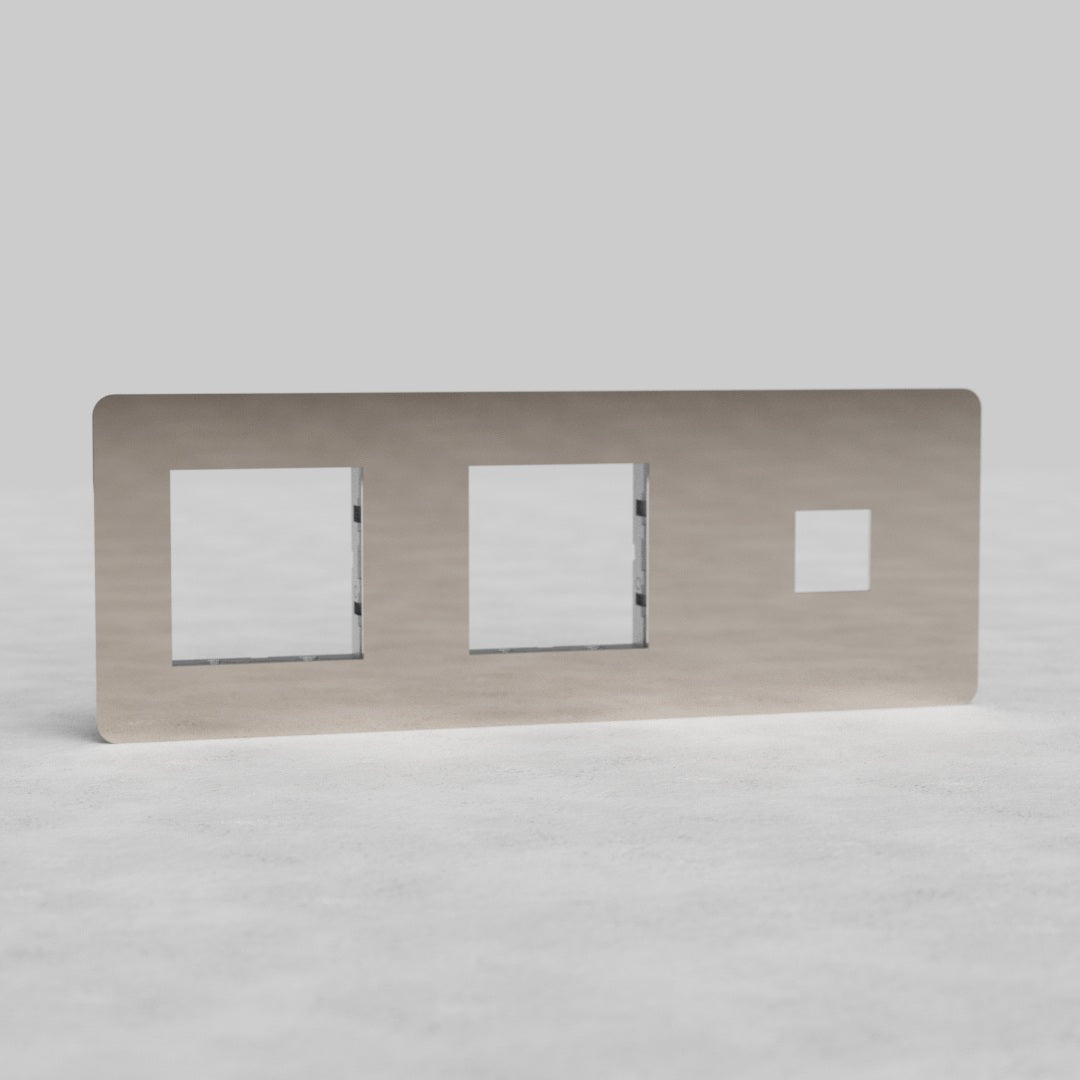An image of Corston Architectural Detail | Drievoudige 1x Keystone + 2x 45mm Schakel-Plaat E...