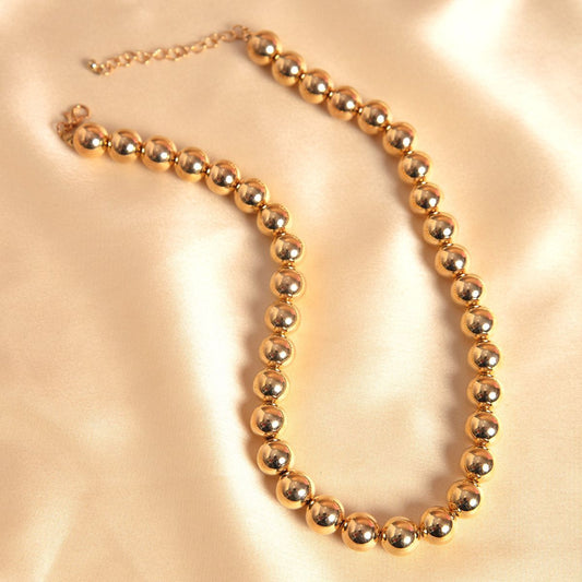 Gold Heart Link Necklace –