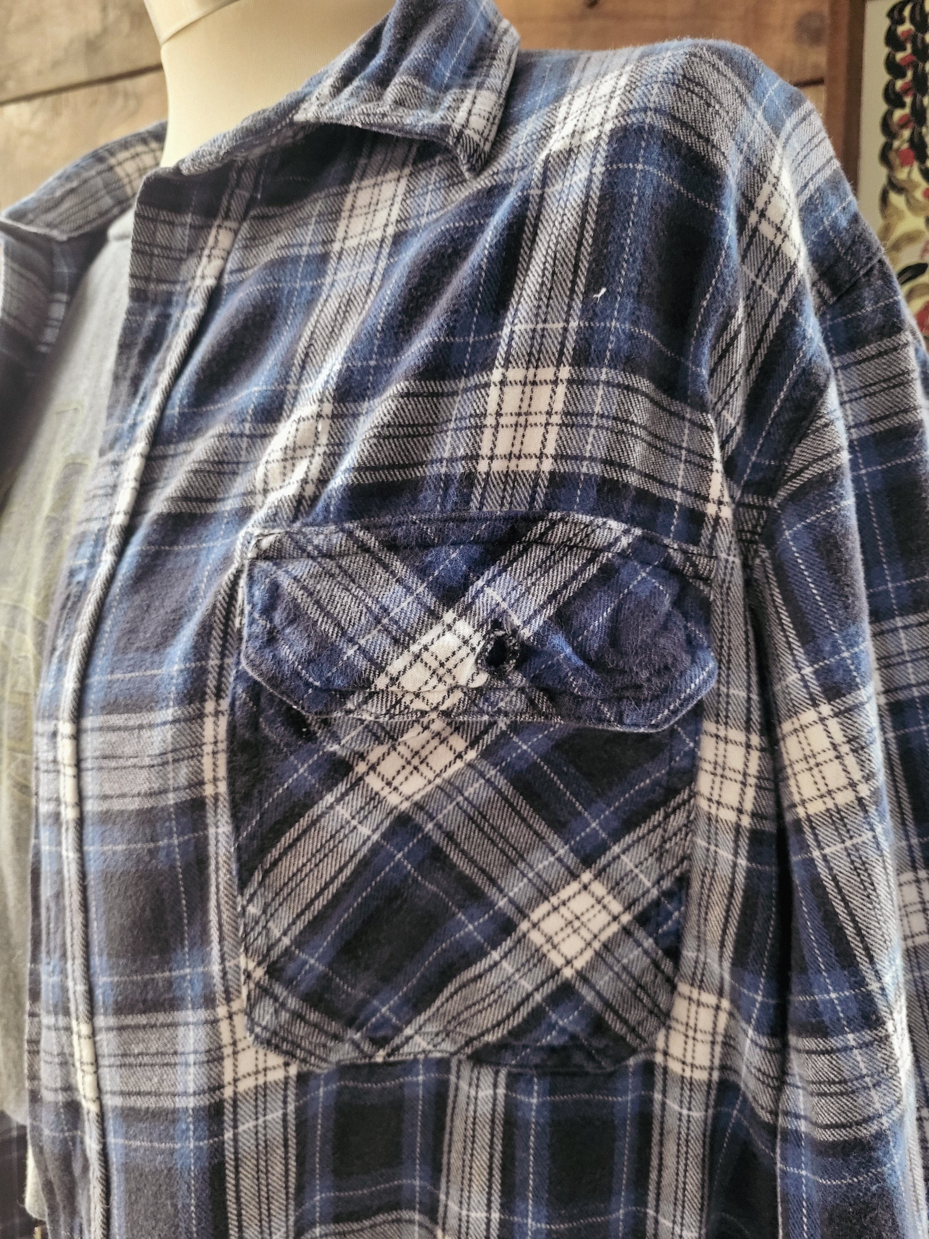 GRUNGE FLANNEL The Kindred Bone