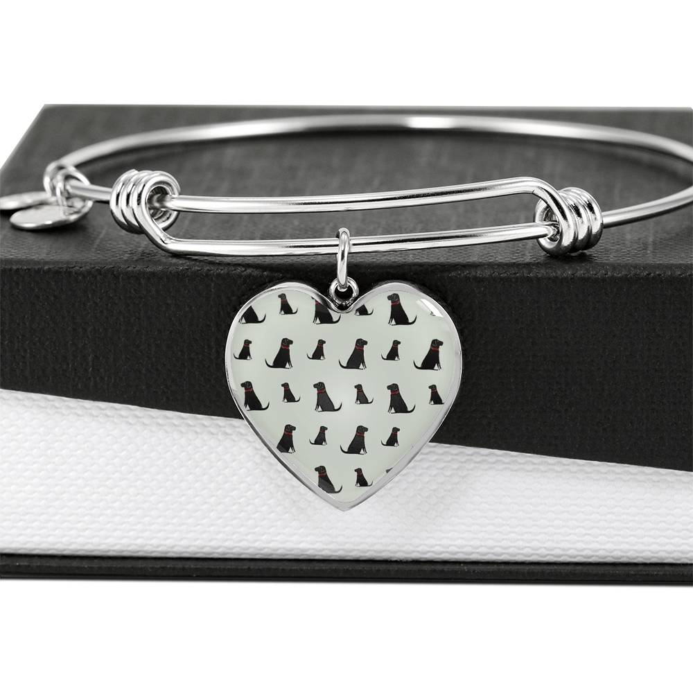 Labrador Retriever Pattern Print Luxury Heart Charm Bangle