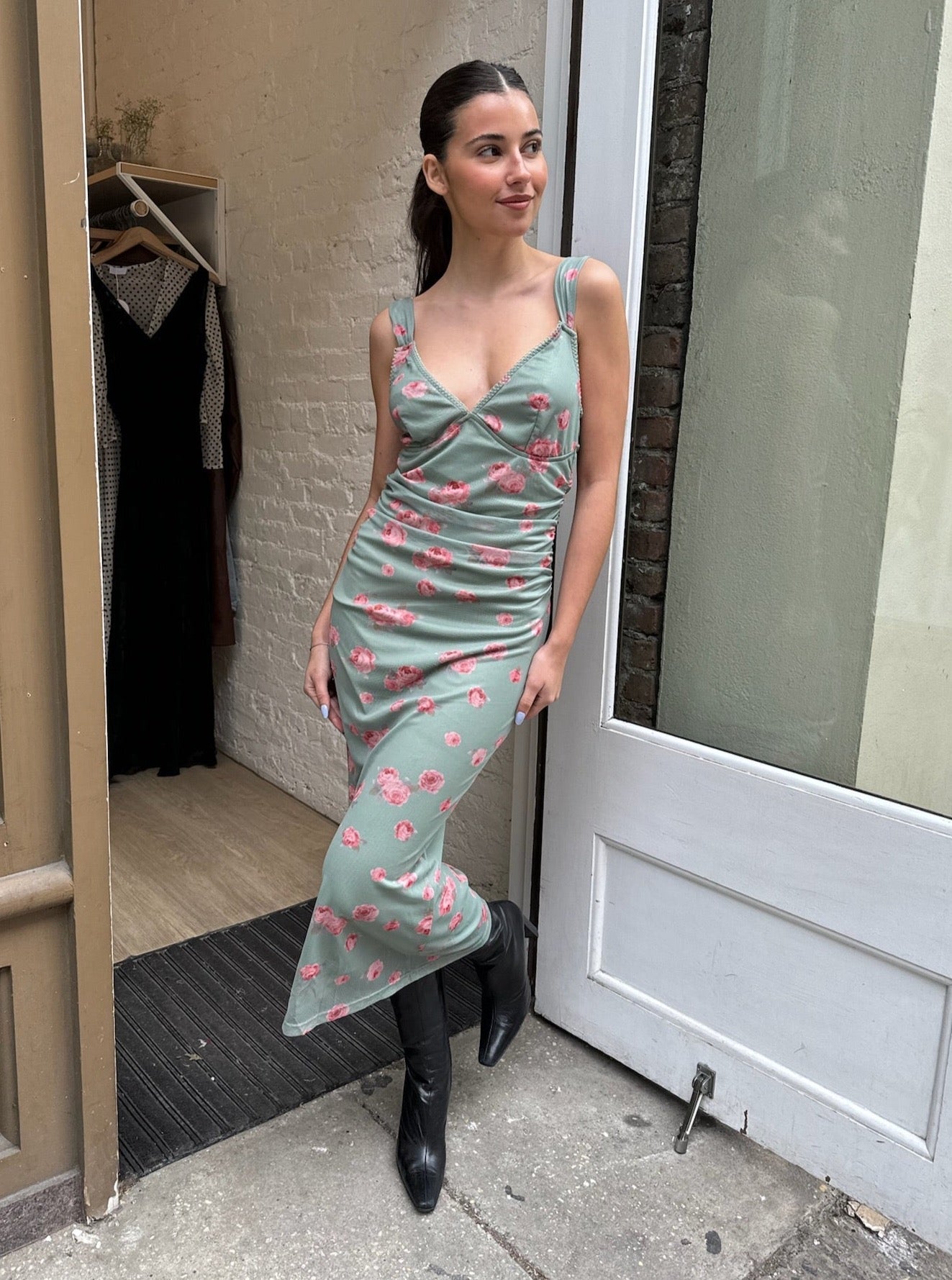 Kesy Maxi Dress in Rose Print