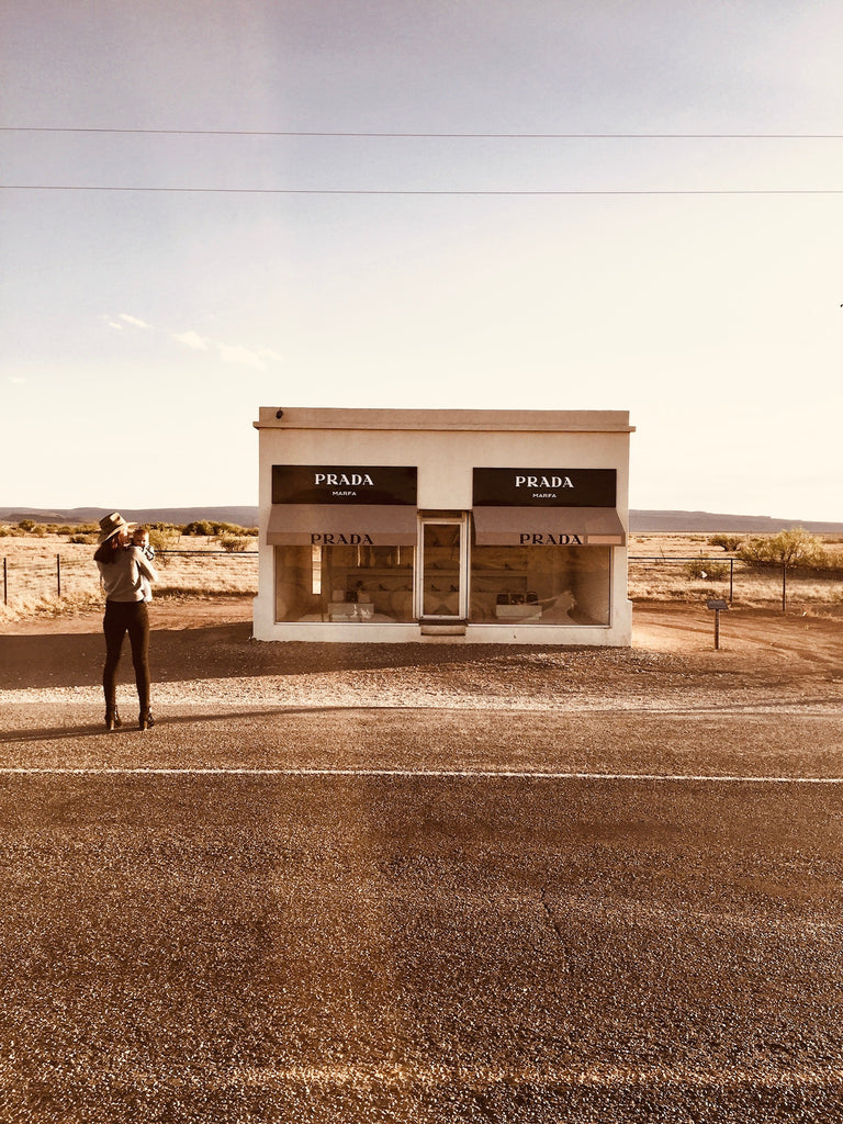 Amber-Venz-Box-Prada-Marfa-Travel-Guide-Things-to-Do