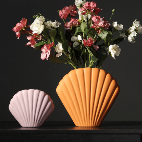 Colorful retro shell vase