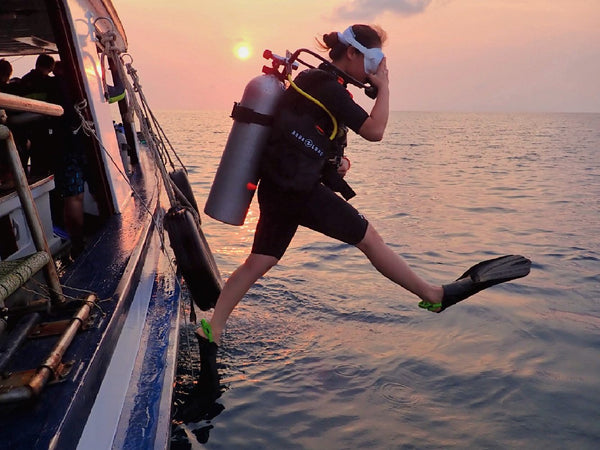 Night dive in Koh Tao, Thailand