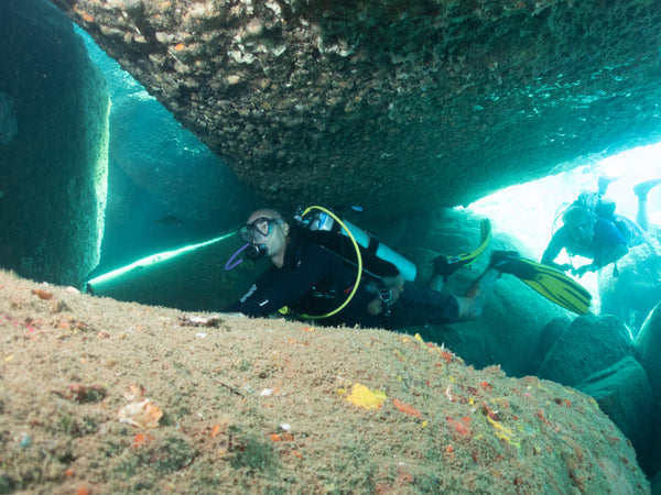 cave-like swim-though at Laem Thian dive site
