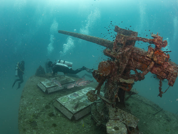 Relitto HTMS nel sito di immersione di Koh Tao