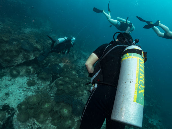 Buzo con aire enriquecido Nitrox en Koh Tao, Tailandia