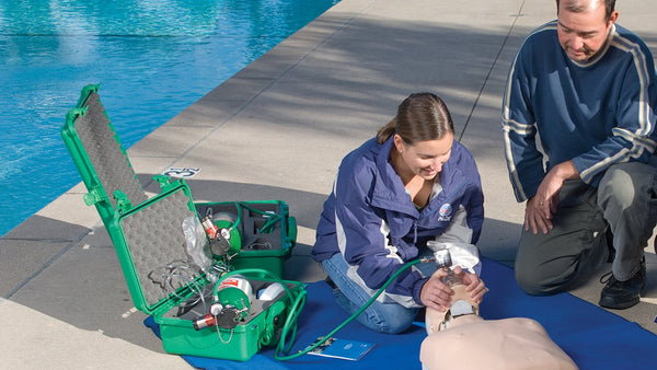 Emergenza-Oxygen-Provider-Specialty-Padi-Course-Training