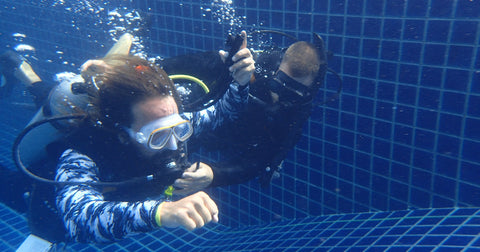 Coral Grand Divers IDC-Kandidaten in Aktion