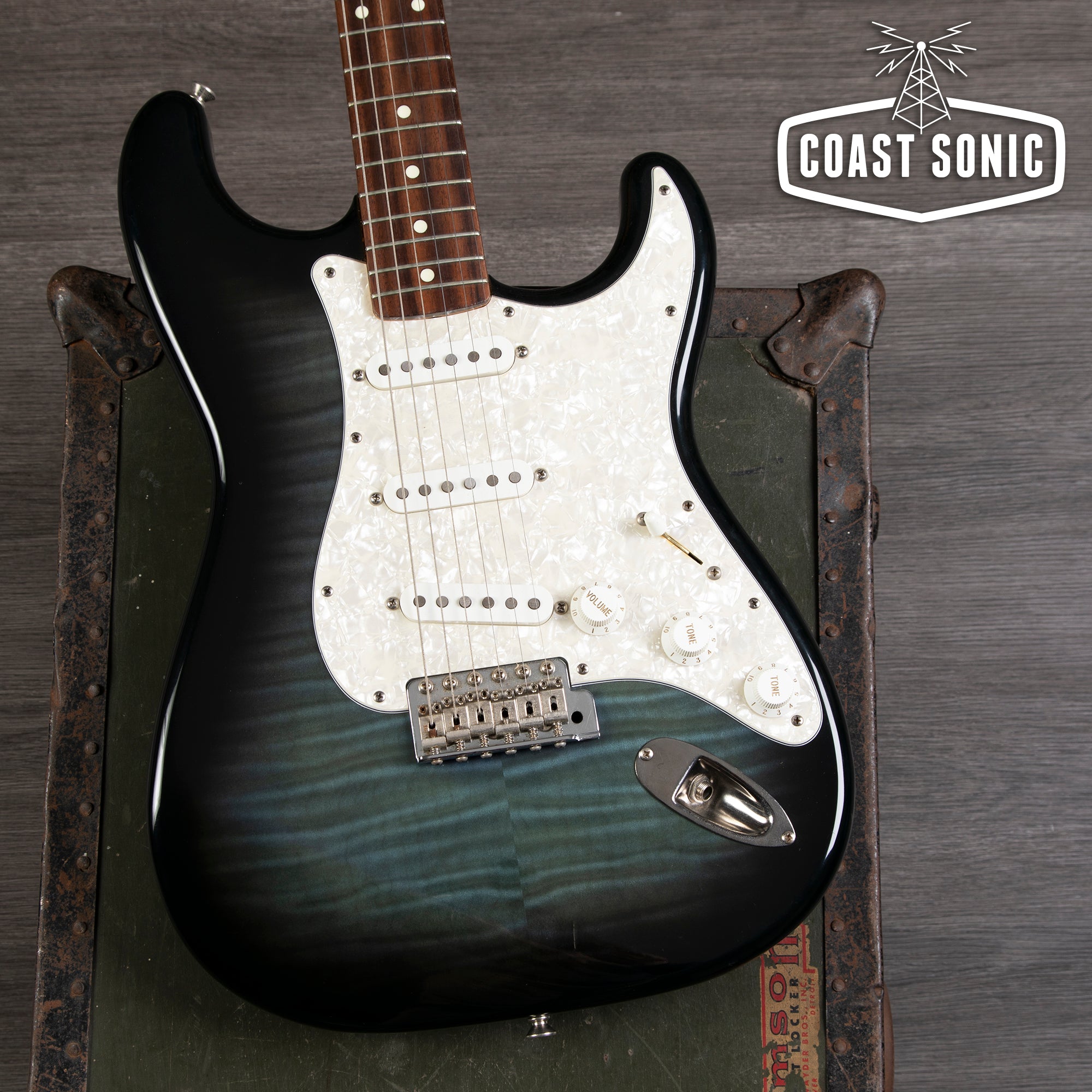 fender foto flame stratocaster