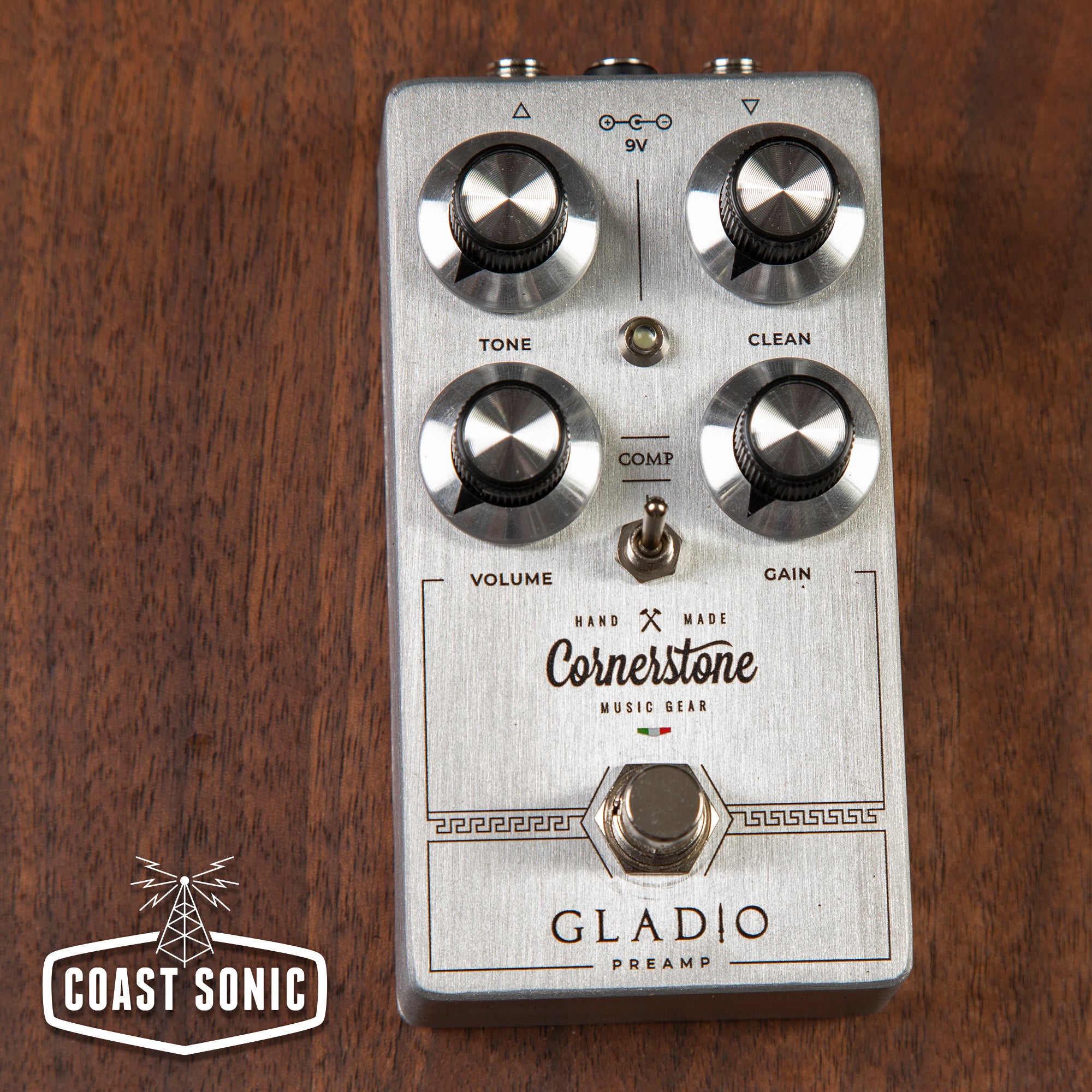 Cornerstone Music Gear Gladio SC Preamp