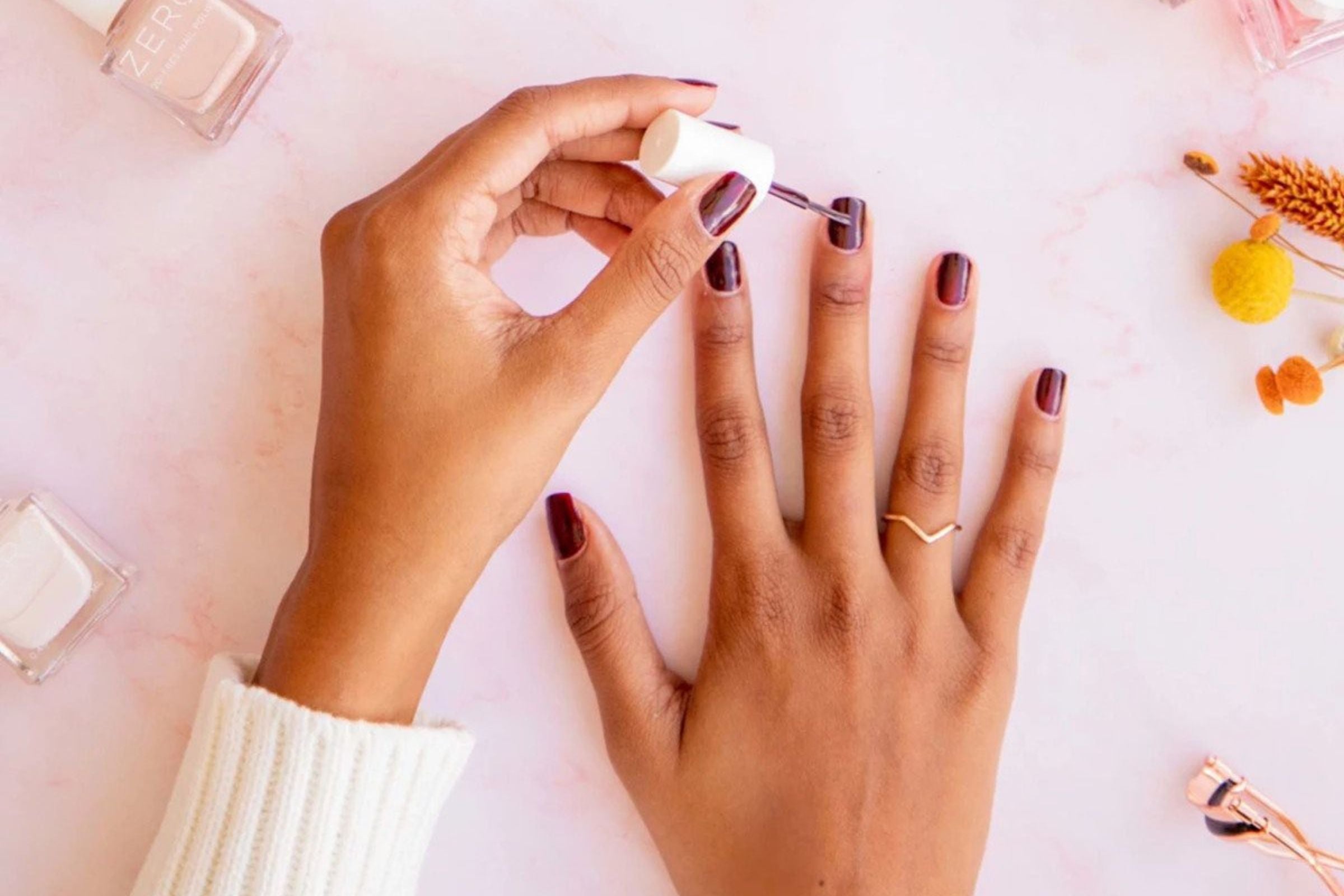 The best end of summer nail colors, according to manicurists