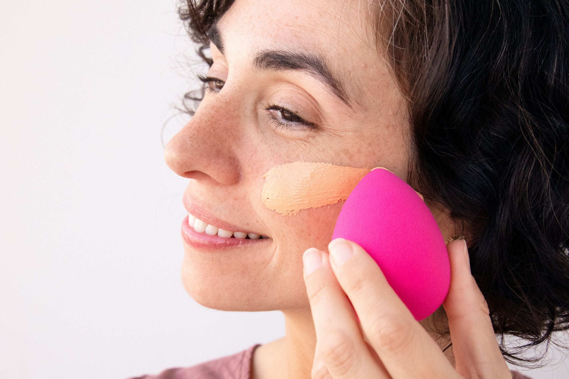 Beauty Blender Makeup Sponge - Clean Sponge