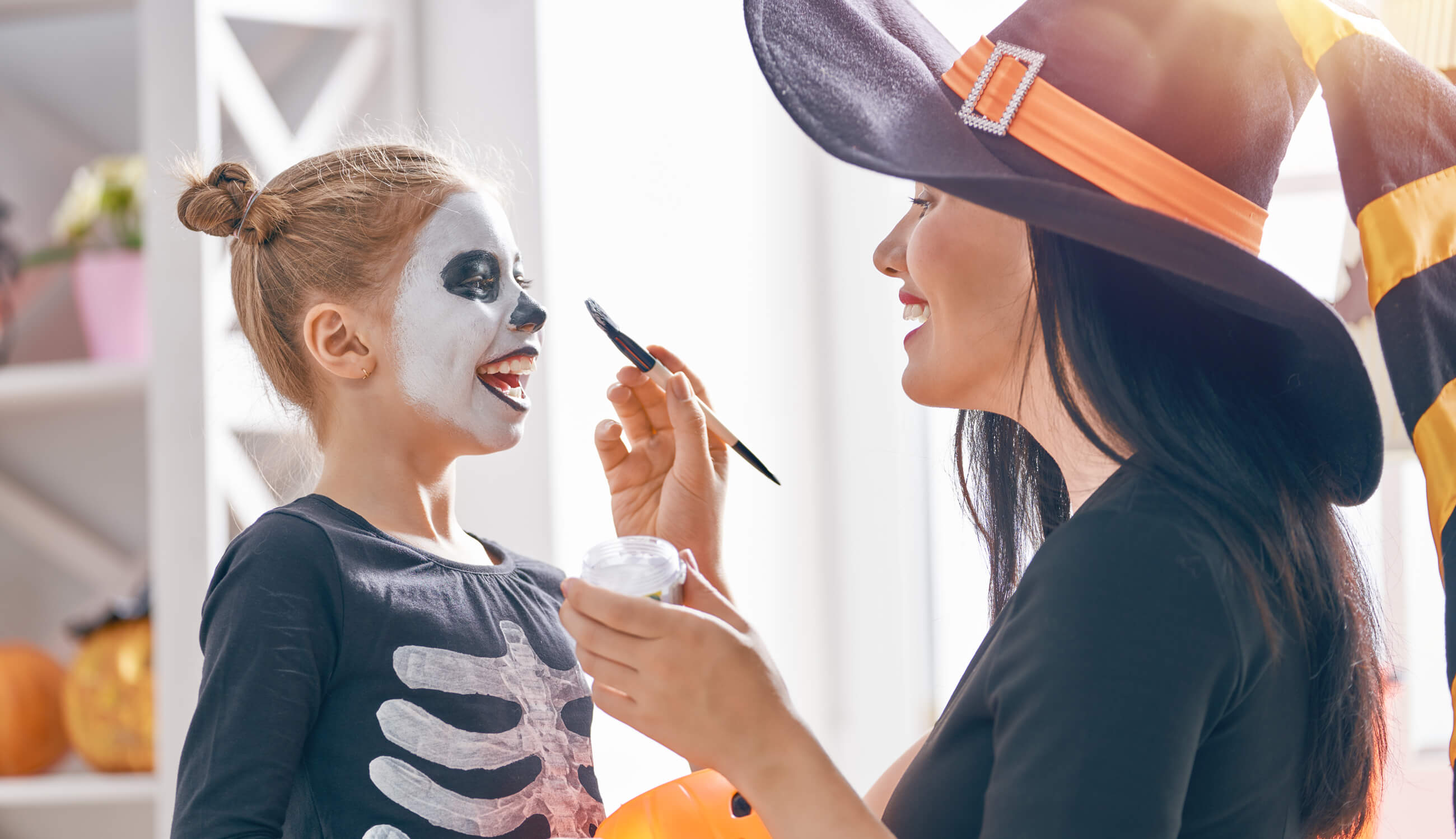 Watch for toxics hidden in children's Halloween makeup