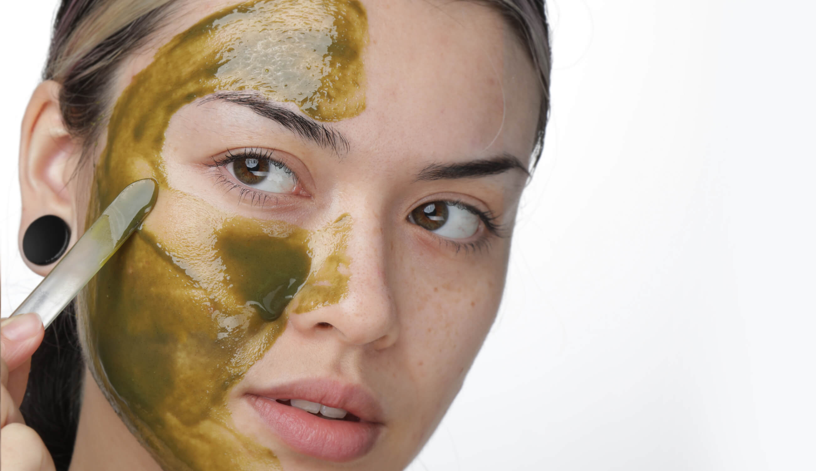 When to a Face Mask for Acne – 100% PURE