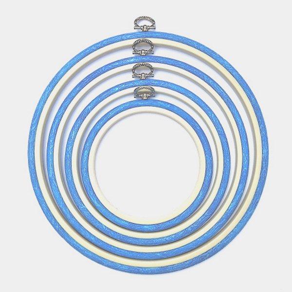 White Embroidery Hoop - Oval Nurge Flexible Hoop