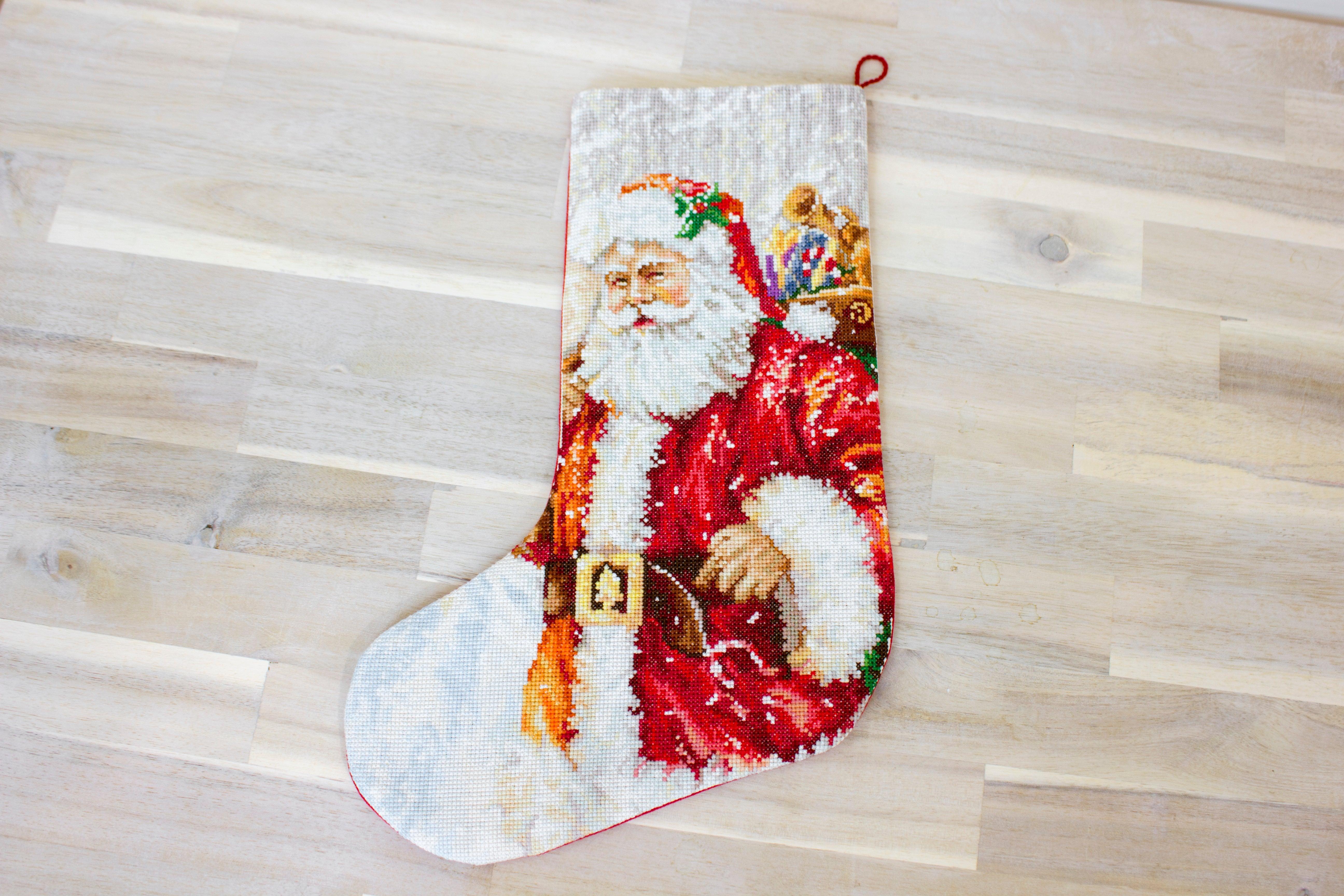 Christmas stocking Cross Stitch Kit Santa Claus Father Saint Nicholas Xmas  holiday Gift Counted Cross Stitch Kits DIY Luca-S Christmas Boot