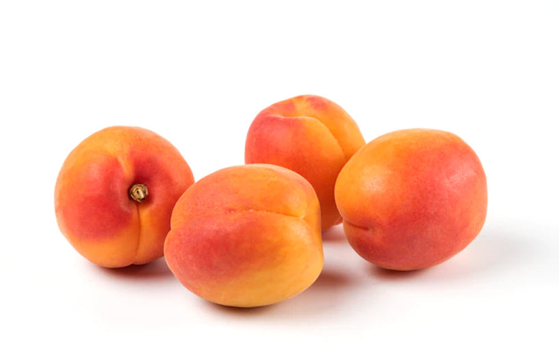 Ripe red Peach fruits