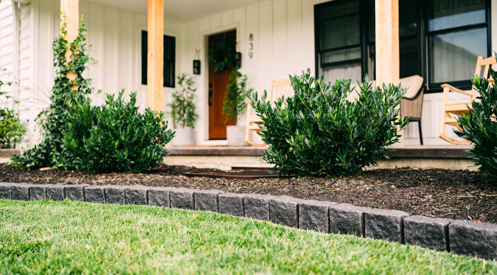 Easy landscape edging