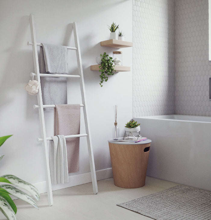 Salle de bain||Bathroom