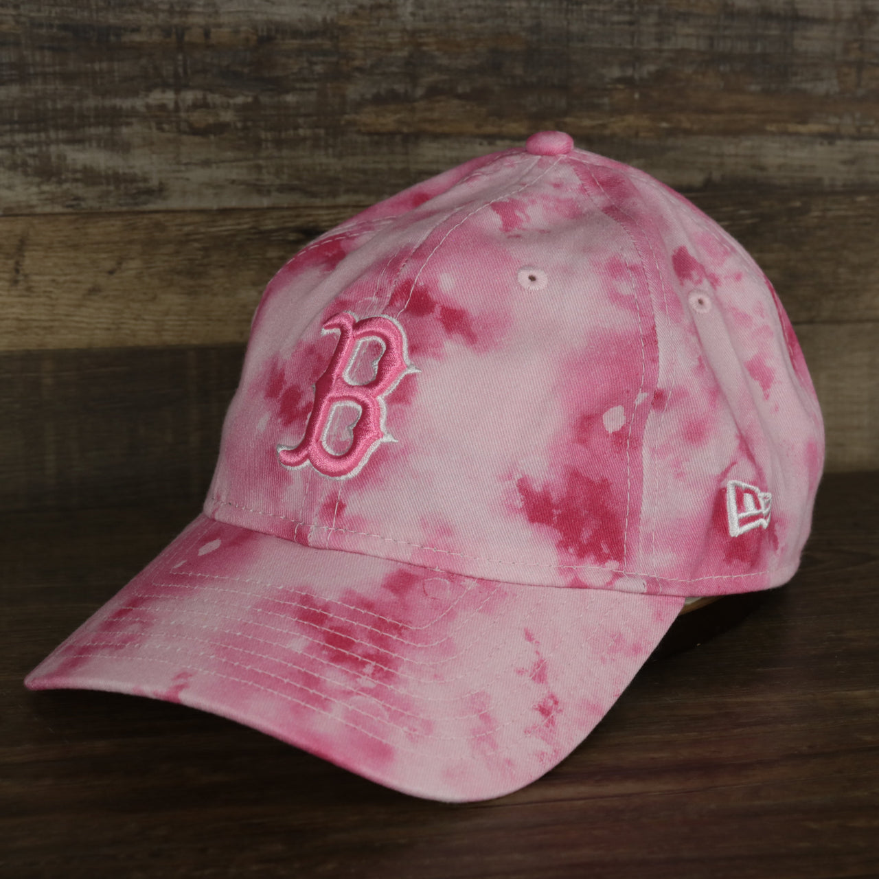 Boston Red Sox 2022 Mother’s Day On-Field 9Twenty Women’s Dad Hat