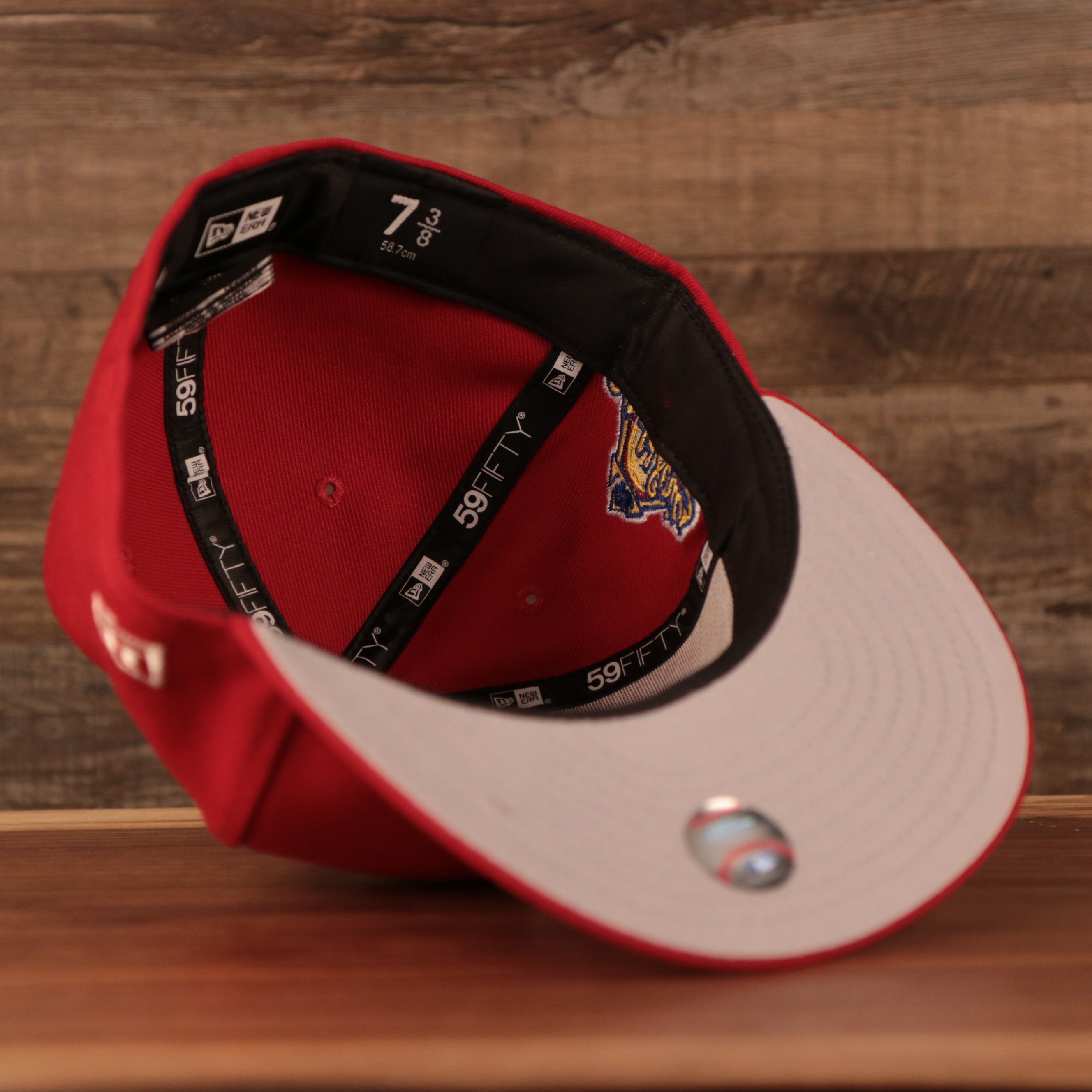 red yankees fitted grey underbrim