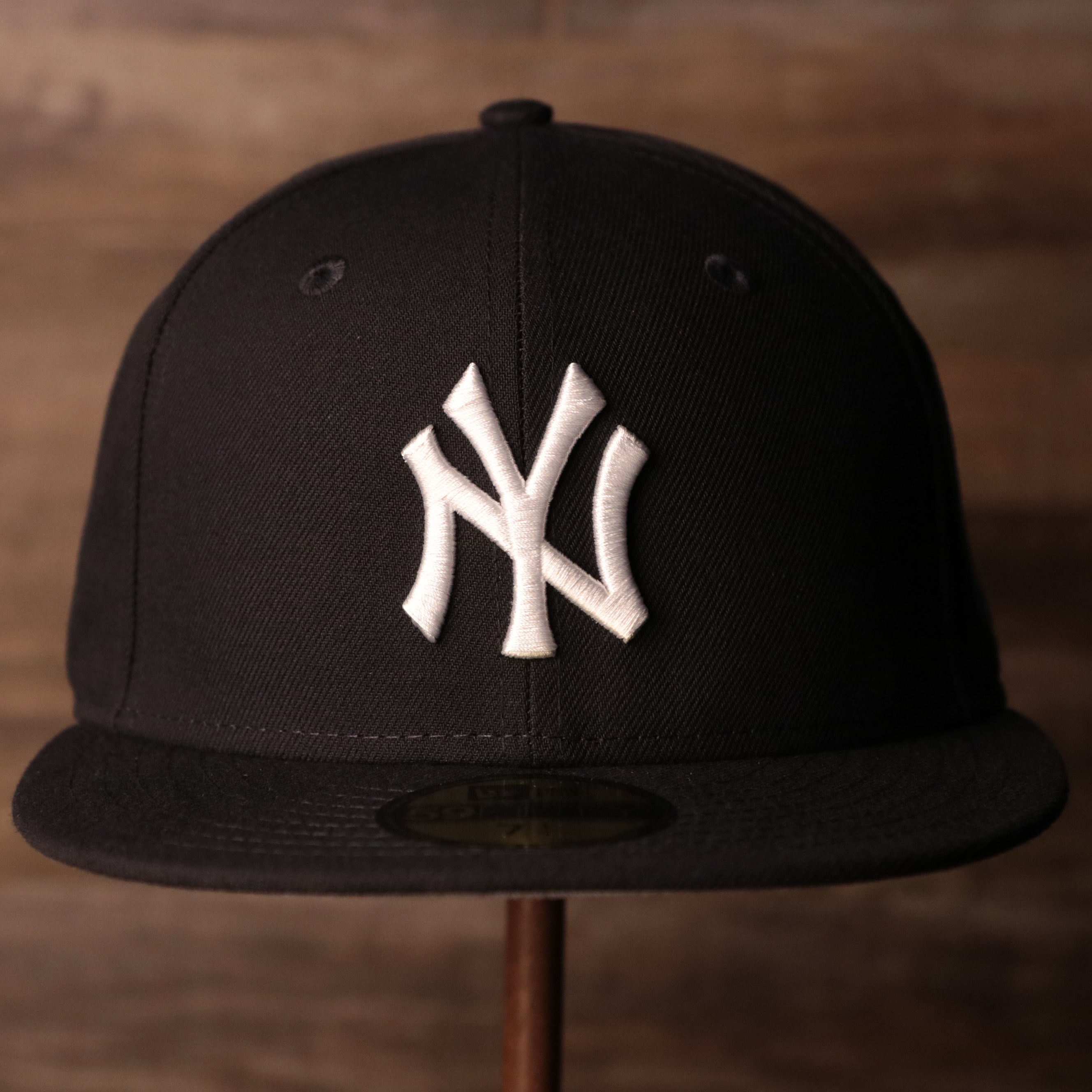 grey brim fitted caps